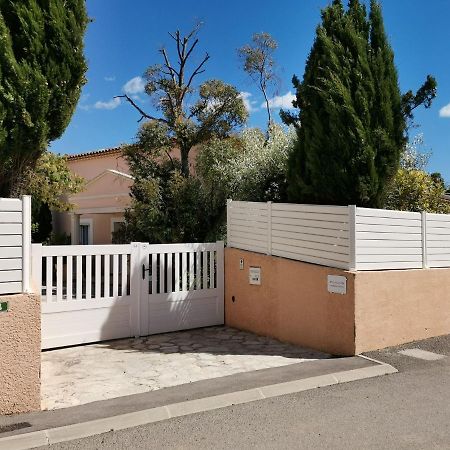 Les Cigalous Bed and Breakfast Restinclieres Buitenkant foto