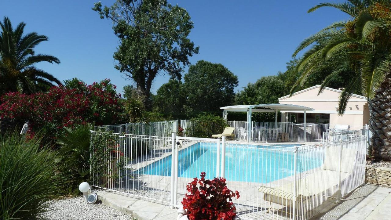 Les Cigalous Bed and Breakfast Restinclieres Buitenkant foto